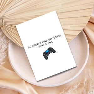 Nouvelle carte de visite imprimable pour les parents joueurs, révélation amusante de la grossesse, faire-part de bébé geek, 2 tailles 5 x 7, 4 x 6 pouces, JPEG, PDF