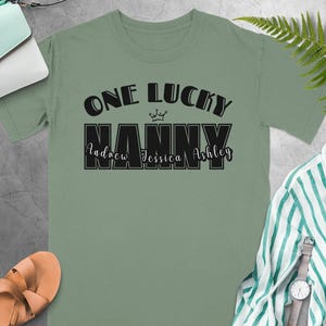 Camisetas One Lucky Nanny, Presente personalizado para babá, Camisetas personalizadas para babá, Agradecimento à babá, Presente para avó, Camisetas para o Dia das Mães