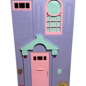 Vintage Mattel Barbie 2002 Non-Talking Townhouse Dreamhouse Fold w/ Krissy!