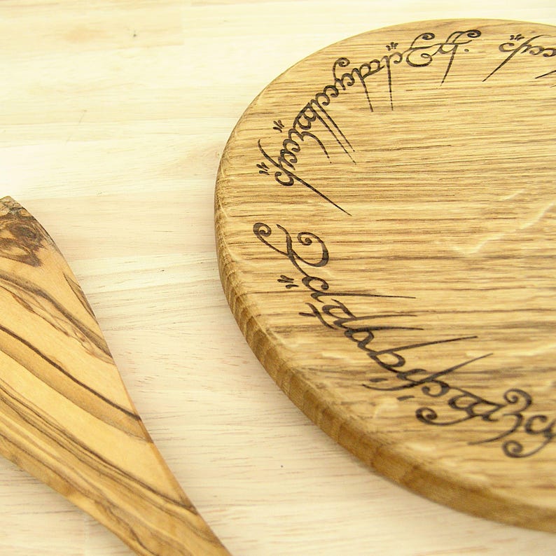 Hand made solid Oak Ring of Power inscription engraved chopping board - Lord of the Rings gift by Life UK