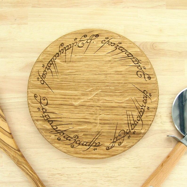 Hand made solid Oak Ring of Power inscription engraved chopping board - Lord of the Rings gift by Life UK