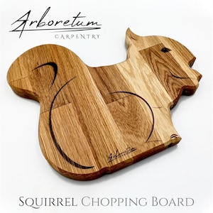 Handmade Solid Oak Squirrel Chopping Board - Country Kitchen Gift