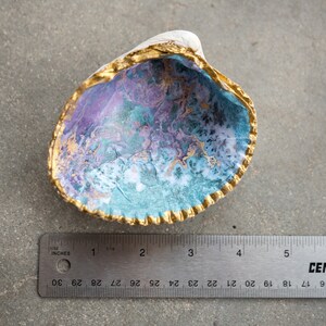 Medium shell ring dish Decoupaged shell Purple, blue, and gold marbling Cockle clam shell image 3