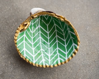 Small shell ring dish - Decoupaged shell - Green herringbone and gold - Cockle clam shell