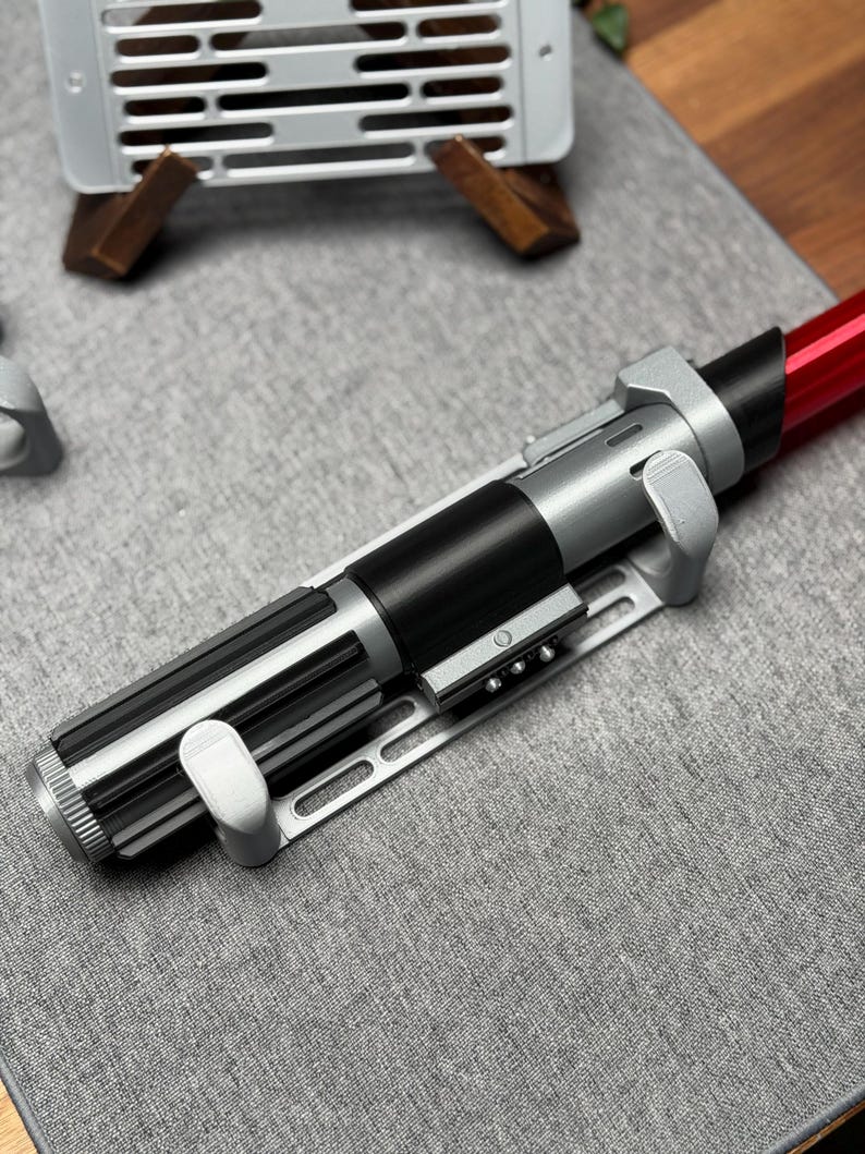 Darth Vader Lightsaber Prop – Red LED Display Saber with Dimmer, Cosplay Collectible image 6