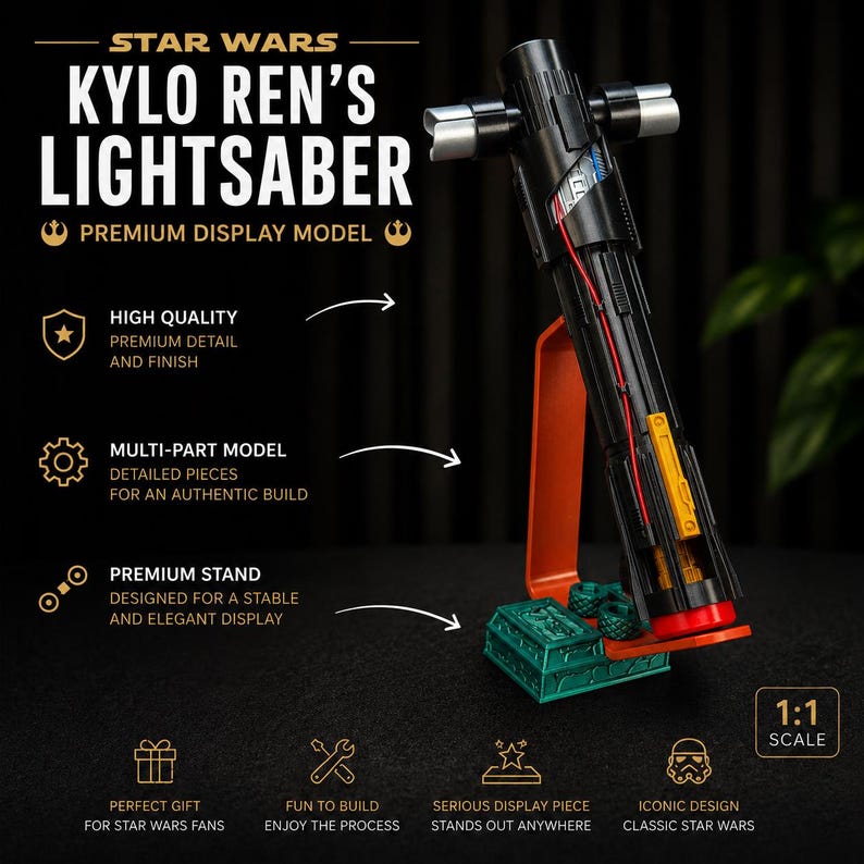 Op de afbeelding: Een Kylo Ren's lichtzwaard displaymodel. Het zwarte lichtzwaard heeft zilveren accenten en een rood lemmet. Het wordt weergegeven op een oranje standaard met een groene basis. De tekst op de afbeelding luidt "Star Wars Kylo Ren's Lightsaber Premium Display Model".