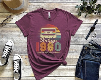 Vintage 1980 T-Shirt, Made in 1980, 45th Birthday, 45 Years Old Gift, 45th Birthday Idea, 45 Classic T-shirt, 1980 Shirt, 45th T-Shirt, 1980