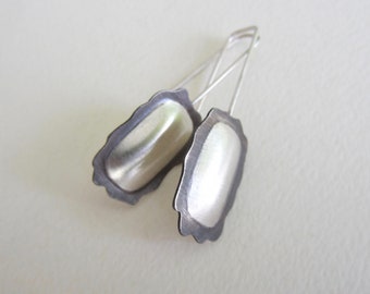 Wavy Rim Earrings oxidized silver puffy rectangle modern handfabricated drop earrings