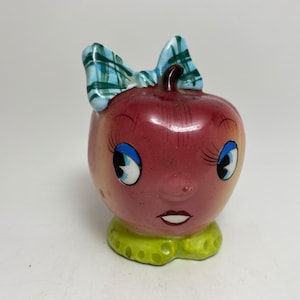 Ceramic Anthropomorphic Apple Salt or Pepper Shaker Cute Collectible Knick Knack Figurine PY Japan 1950s
