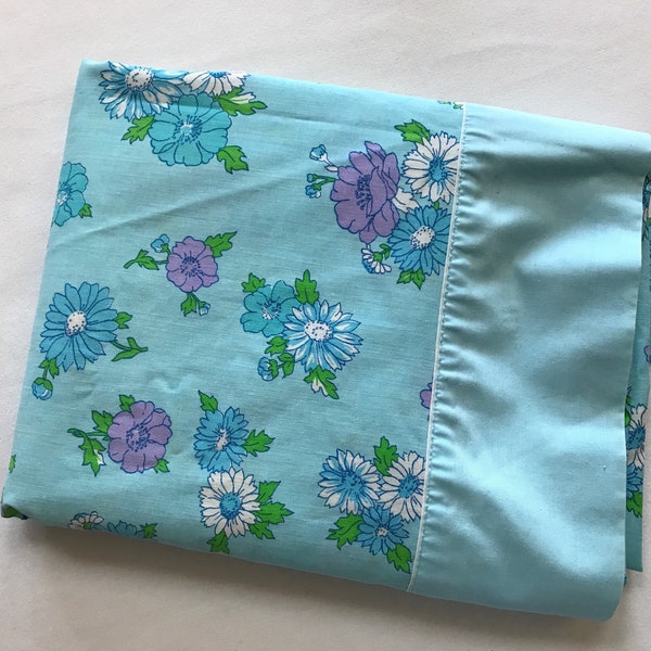 Vintage Flower Power Double Full Flat Sheet Floral Vintage 1970s Retro Bedding Tastemaker Blue