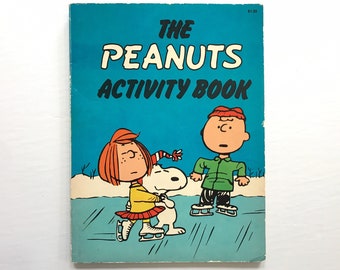 1979 The Peanuts Activity Coloring Book 70s Kids Games Puzzles Paper Ephemera Charlie Brown Collectible Retro