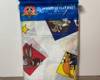 Vintage 1998 Looney Tunes Toddler Flat Sheet Bugs Bunny Sports Print
