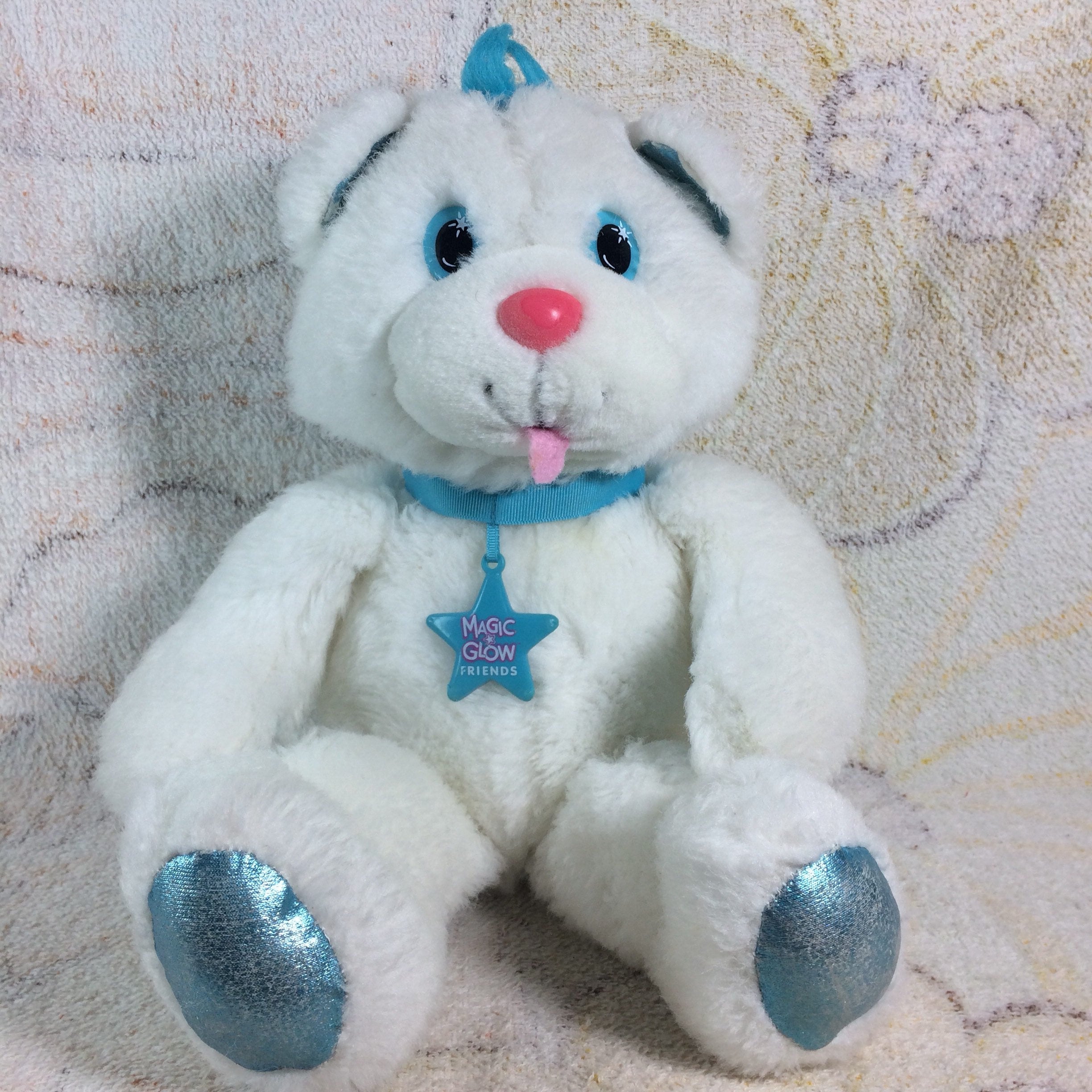Magic Glow Friends Bear Glow in the Dark Stuffed Animal 1992 Magic Glow Friends Bear Glow in the Dark Stuffed Animal 1992