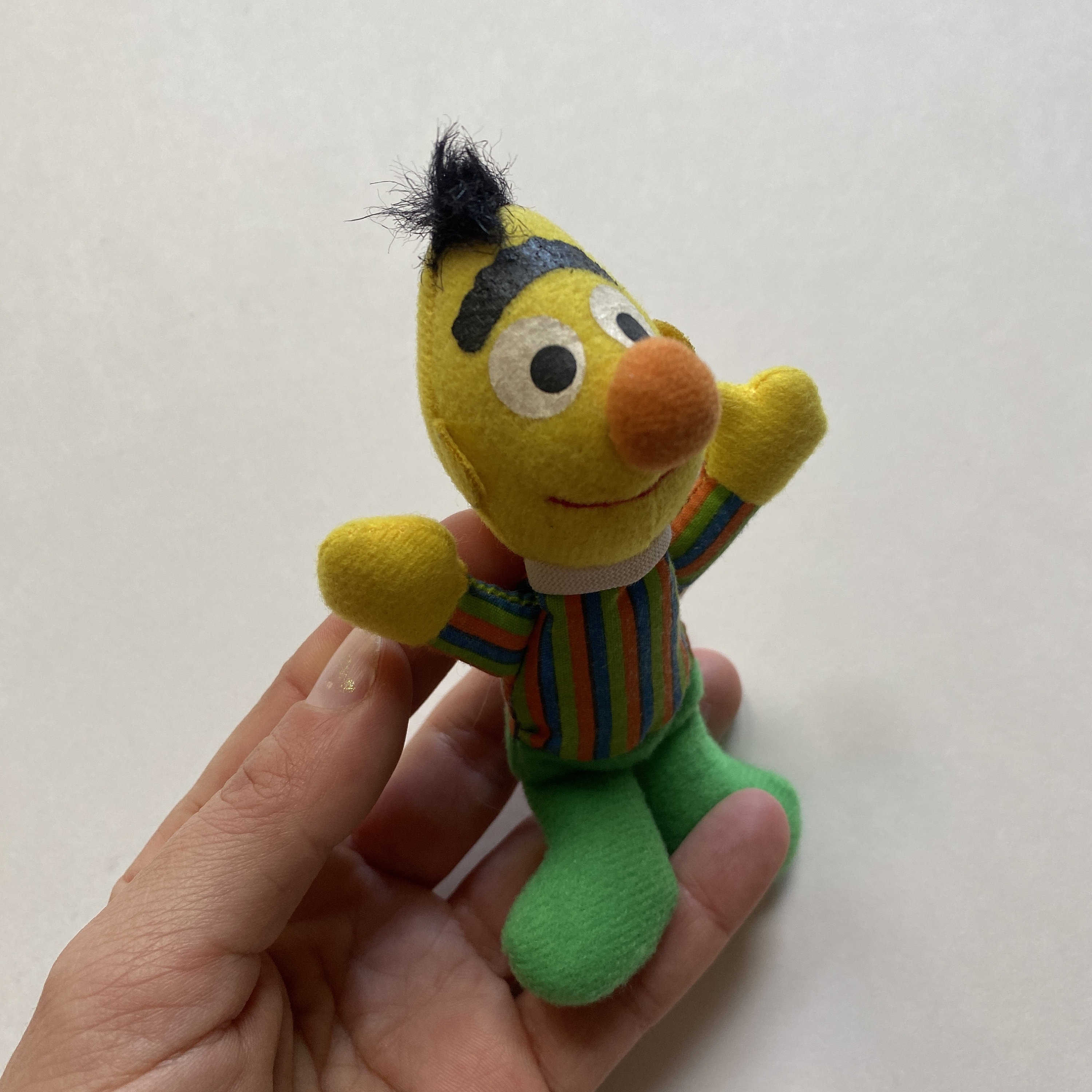 Sesame Street Bert Mini Bean Filled Plush Toy Kelloggs Exclusive 1999 ...