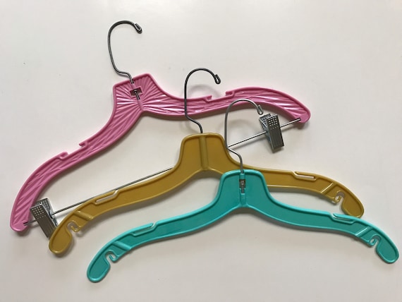 Buy Polyset Classic Plastic Clothes Hanger - Assorted Colour