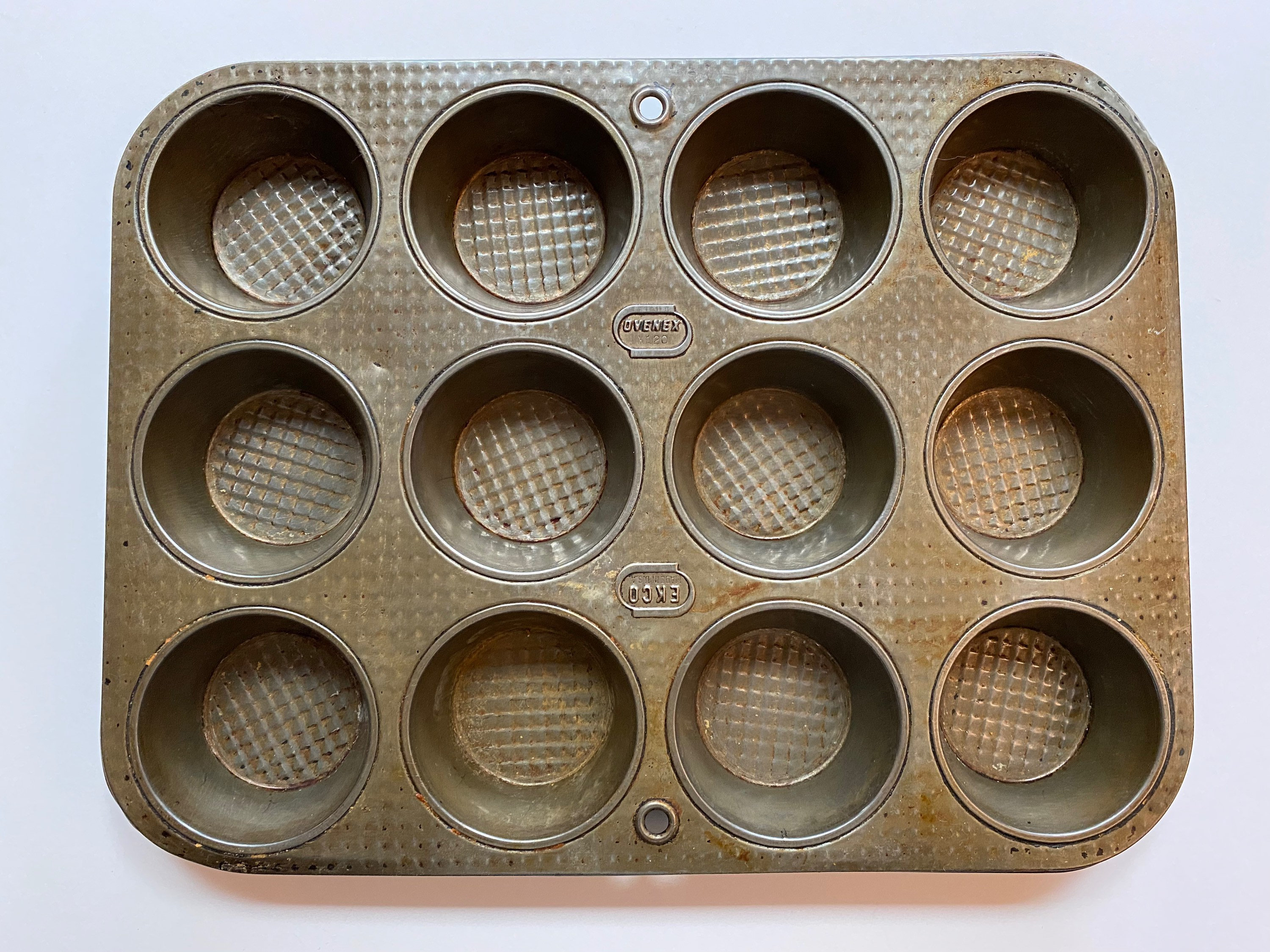 Vintage Muffin Pan, Vintage Muffin Tin, 12 Cup Muffin Pan