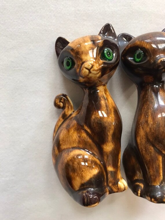 ■シャム猫 ペア 置物 陶器■45cm■ Amazon.co.jp: シャム猫 陶器製置物 ペア 特大 : ホーム＆キッチン