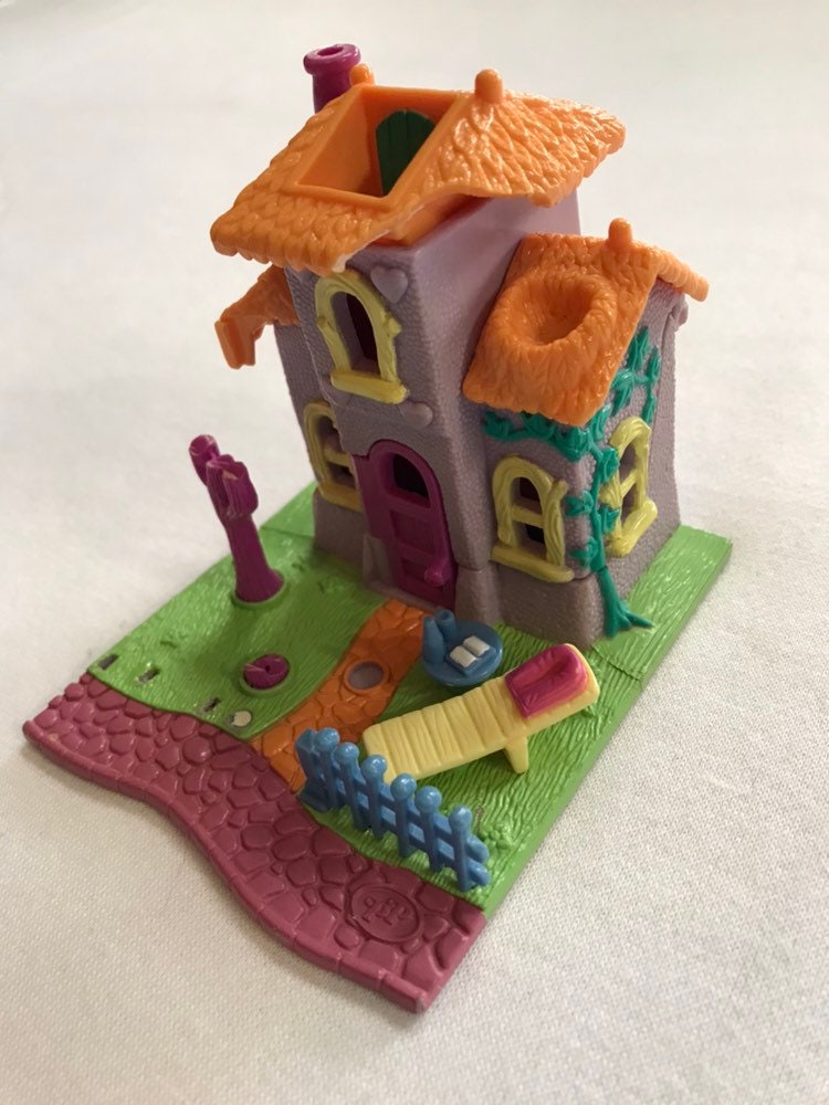 polly pocket giraffe house