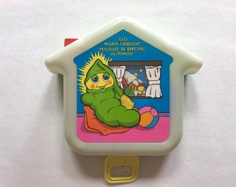 1985年製 グローワーム ベビーベッドライト 暗闇で光るミュージカルプルストリングおもちゃ