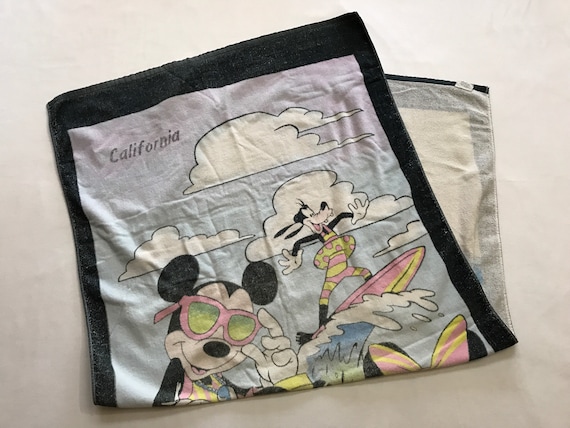 Disney Kitchen Towel Set - Mickey and Minnie Mouse Retro