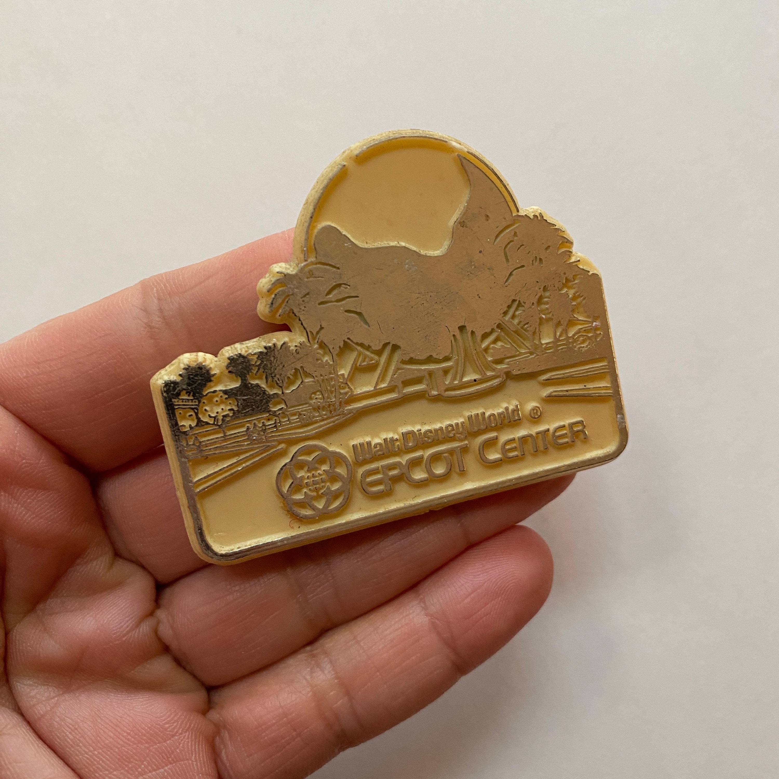 1982年 ディズニー エプコット センター マグネット ウォルト