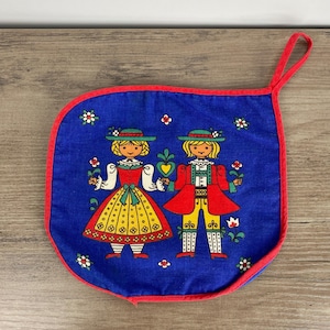KOLF Scandinavian Folk Art Pot Holder Vintage 70s Quilted Blue Kitchen Decor