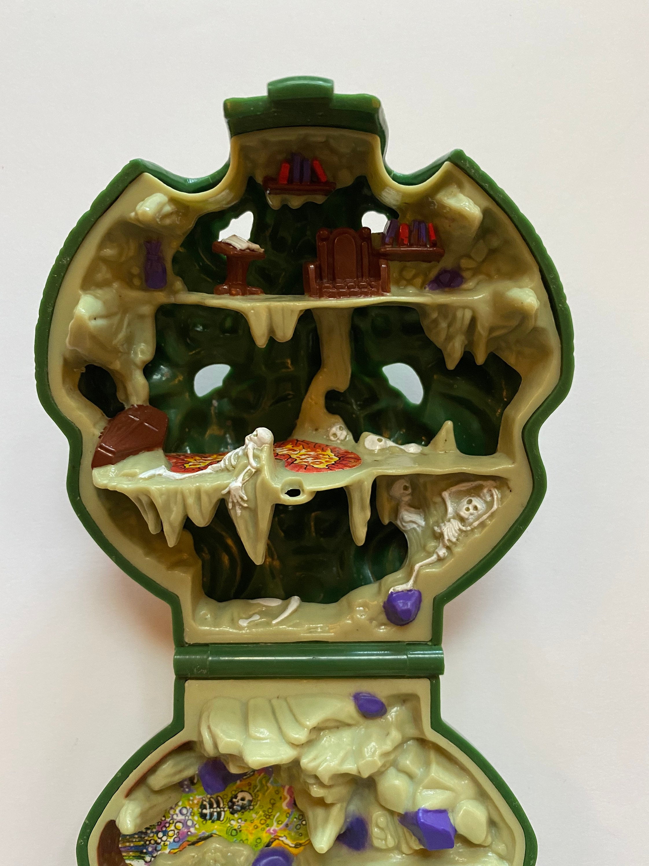 1992 Mighty Max Slays the Doom Dragon Toy Playset Compact 90s Etsy