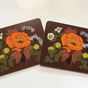Vintage Hot Pad Trivet St Michael Marks and Spencer’s UK Hot Plaque Kitchen Flower Power Decor 60s Pair