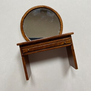 Ancienne Coiffeuse De Poupée En Bois Avec Tiroir - Années 1930 - Occasion