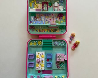 Polly Pocket Party Time Surprise Compact 1989 Vintage Retro Kids Toys TWO DOLLS Included