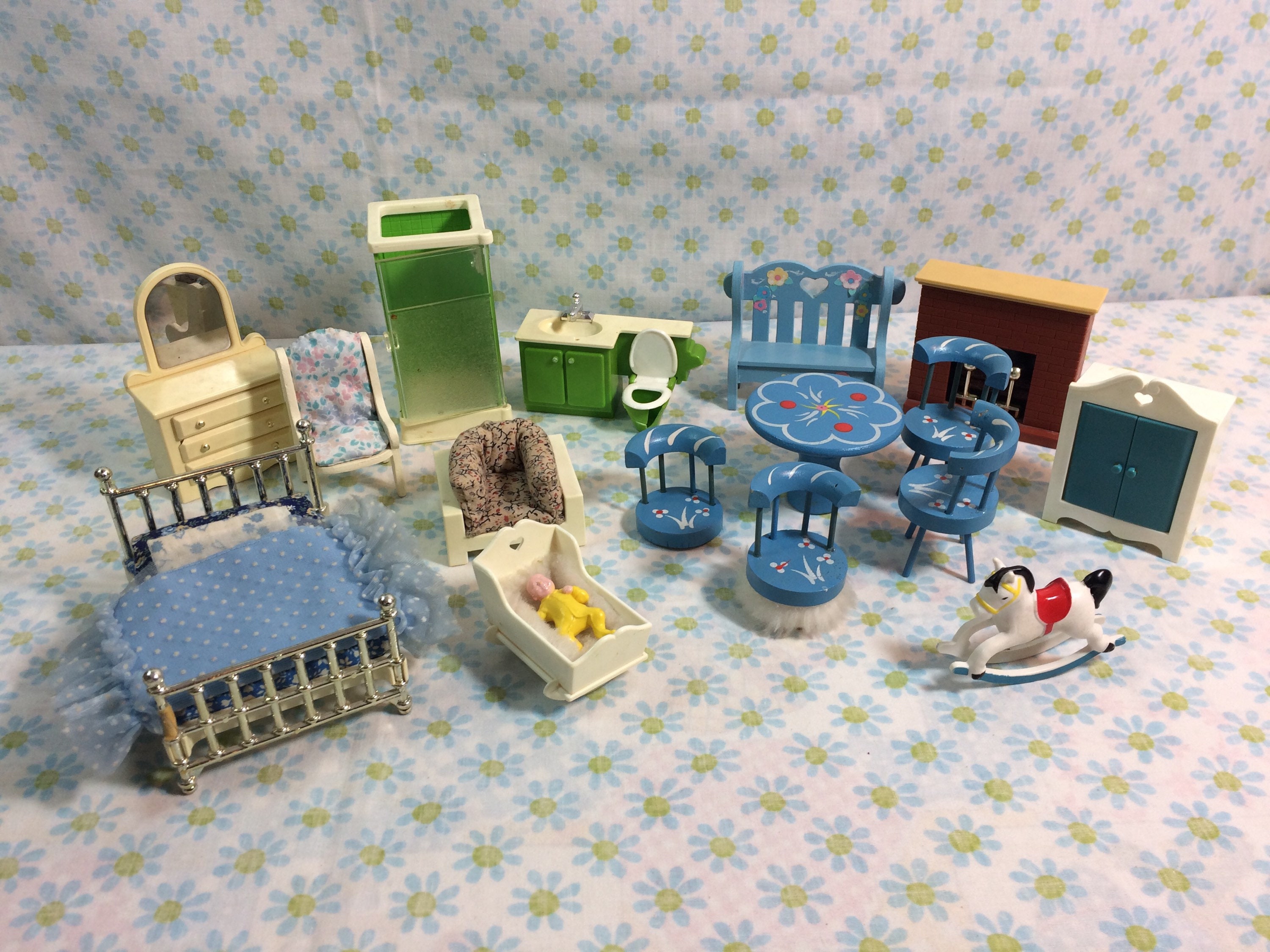fisher price dollhouse 1970s