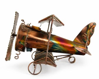 Escultura de avión de metal hecha a mano, decoración de aviación industrial, arte rústico para escritorio, regalo de avión steampunk
