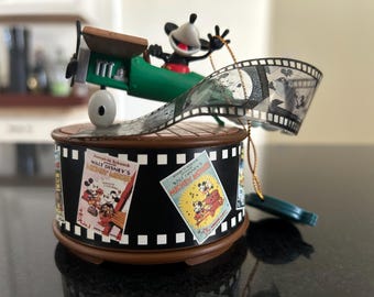 Caja de música Disney Mickey Mouse Plane Crazy Music Box Enesco Vintage Funciona con caja