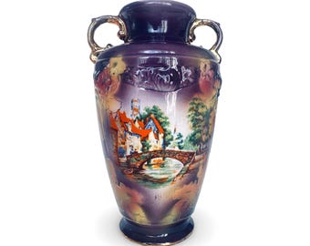 Jarrón vintage de porcelana estilo Royal Winton, urna con motivos de pueblo pintoresco, fabricado en Inglaterra.