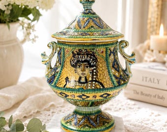Hand Painted Italian Majolica Urn, Empress Theodora Portrait, 24K Gold, Gialletti Deruta Home Decor