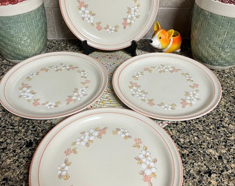CHANTILLY FLUER DE BOIS PATTERN BY HEARTHSIDE L2 10.5" DINNER PLATE CHANTILLY FLUER DE BOIS PATTERN BY HEARTHSIDE L2 10.5" DINNER PLATE
