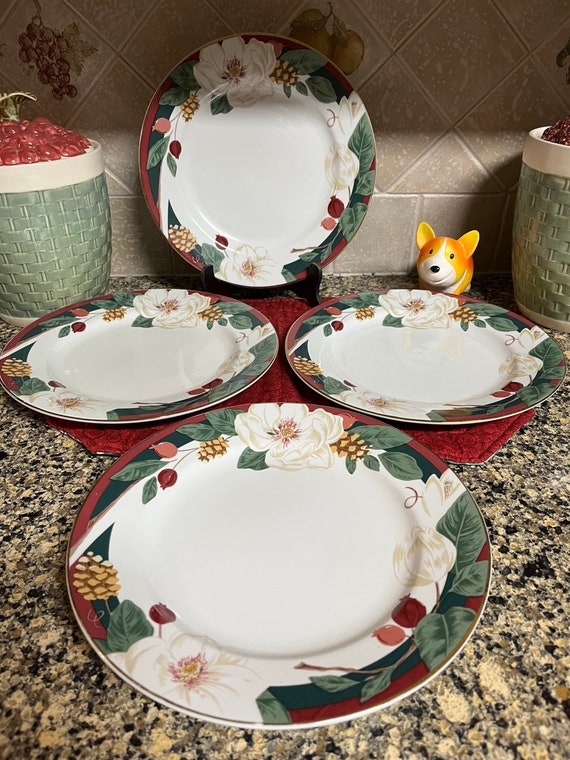 Vintage Tienshan Magnolia 4 Piece Dinner Plate Set Christmas
