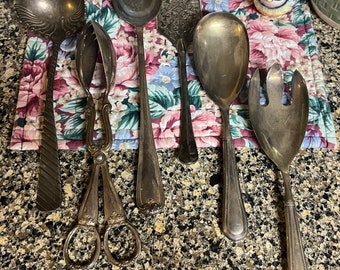 Vintage silver Utensil Serving Set 6 Pieces Scrolls and Floral Friendship Gift Wedding Gift Housewarming Gift Thanksgiving Friendship Gift