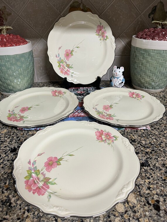 Homer laughlin 2025 dinner plates
