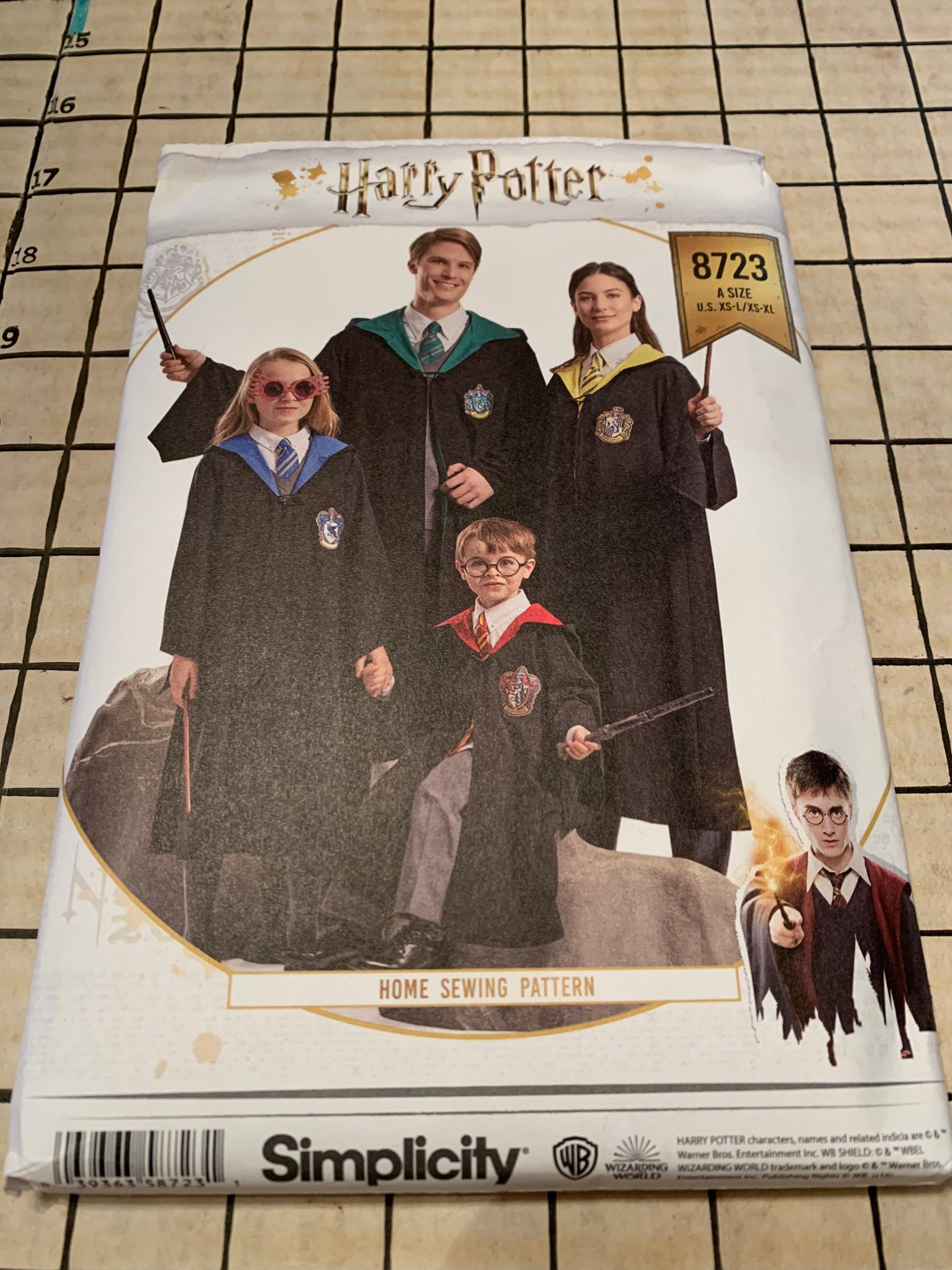 S8723, Simplicity Sewing Pattern Harry Potter Unisex Costumes