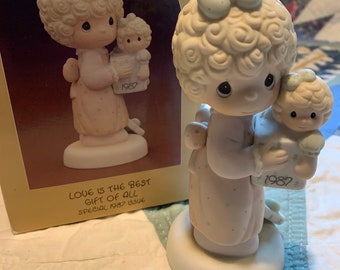 Vintage Precious Moments Figurine 110930 Love Is The Best Gift Enesco Corporation 1987 Friendship Gift Vintage Knick Knack
