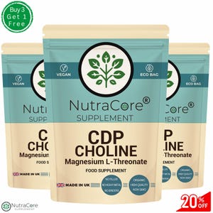Puede incluir: Tres sobres de suplemento alimenticio NutraCore CDP Choline Magnesium L-Threonate. Los sobres son de color beige claro y verde azulado con las palabras "Vegan" y "Eco Bag" impresas. También es visible el texto "Made in UK".