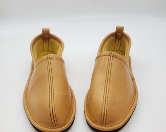 1970s Brown Suede Leather Hush Puppies Vintage Lounge  display picture 1