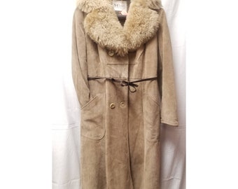 A and F ORIGINALS USA Made Tan Suede Foxy Lady Duster with Shearling Collar and Faux Fur Liner Size Medium