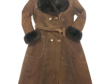 A and F NEW YORK Brown Leather Trench Coat With Faux Fur Shearling Lining
