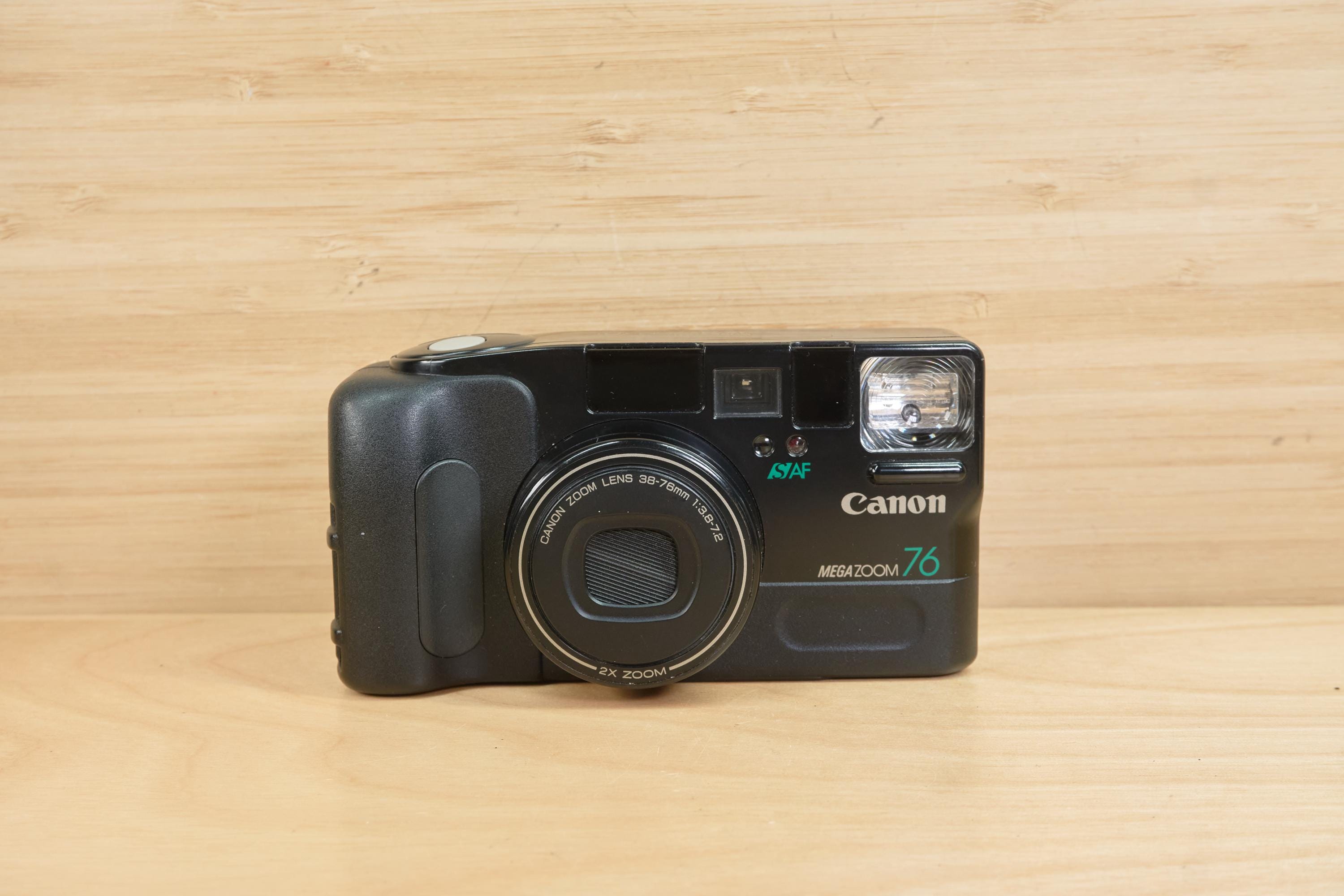 フィルムカメラ Canon Autoboy juno76 F0808-349-1-7 v p フィルムカメラ Canon Autoboy juno76 F0808-349-1-7 v p Canon