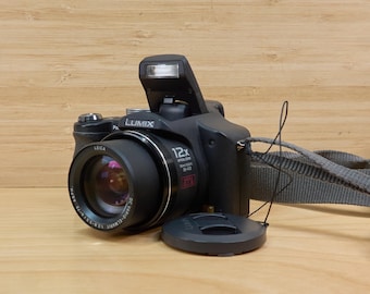 Panasonic Lumix DMC-FX30 Digital Compact Camera W/ Leica Lens