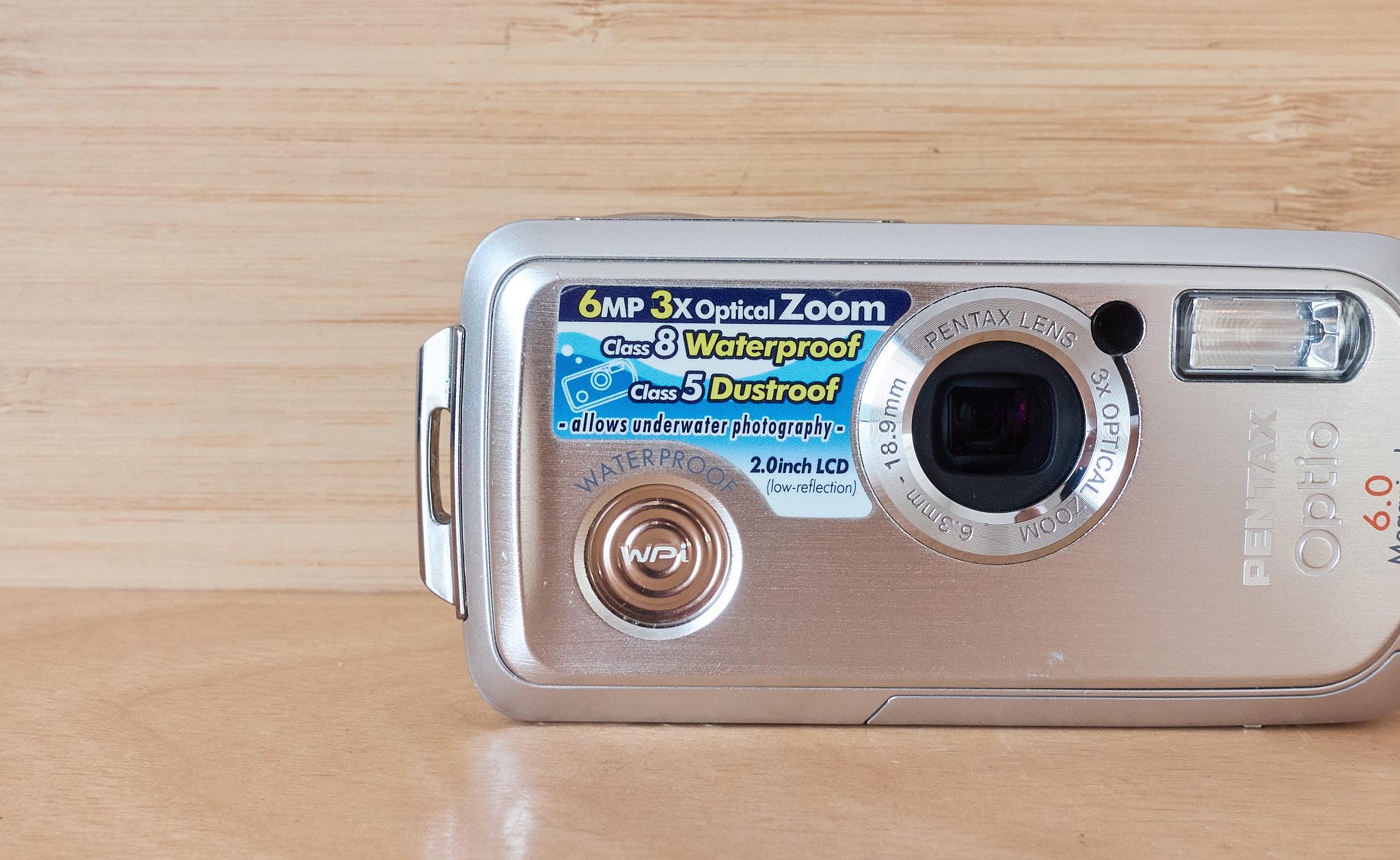 Vintage Pentax Optio Wpi Digital Camera 6MP Waterproof 3x Zoom