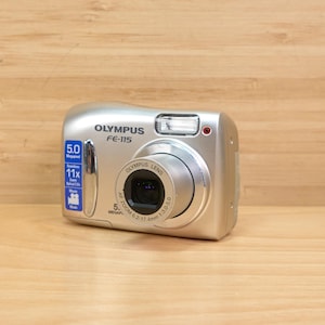Vintage Olympus FE-115 5MP Digital Camera, with 2.8X Optical Zoom