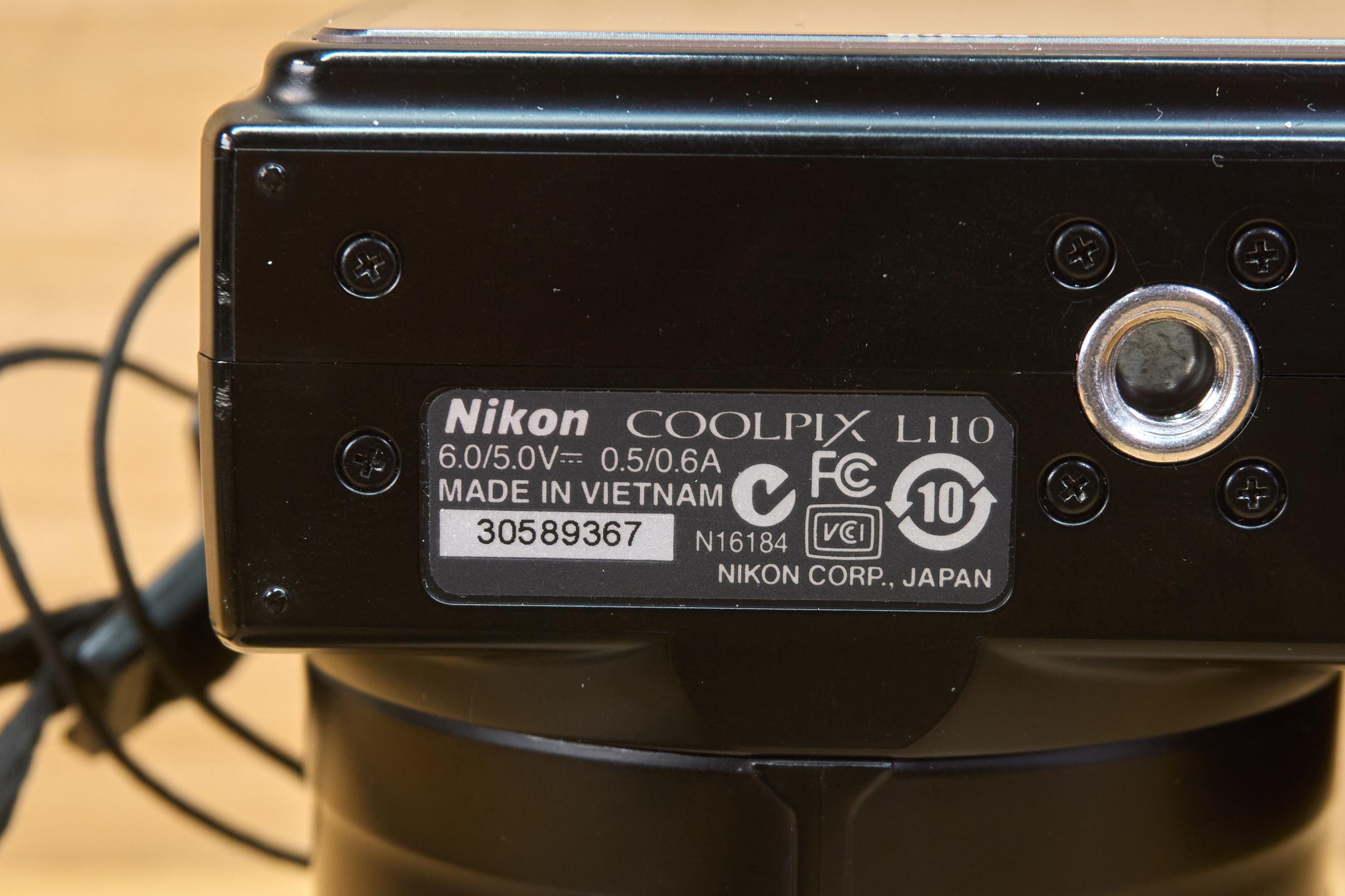 ヴィンテージ Nikon Coolpix L110 12 MP デジタルカメラ 15 倍光学 